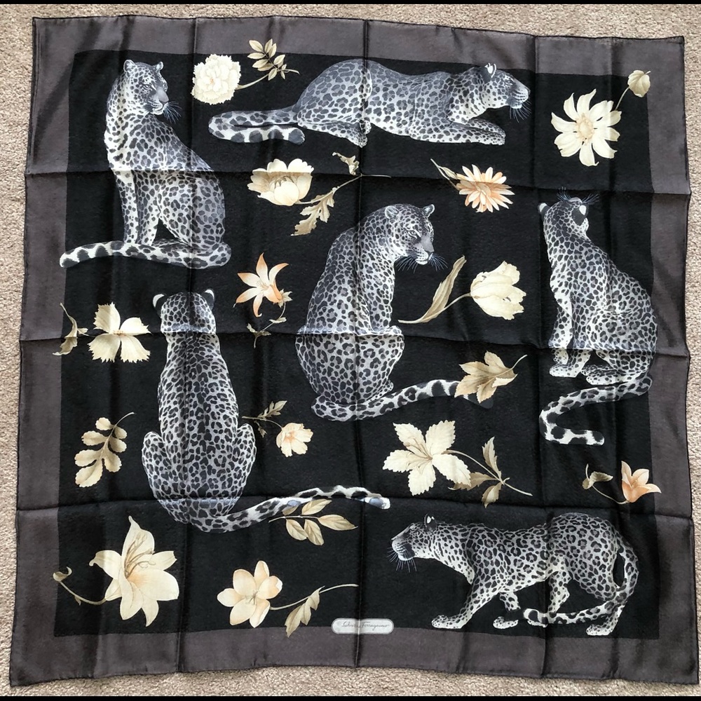Beautiful Salvatore Ferragamo Silk Mousseline scarf